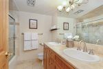 3 Full bathrooms